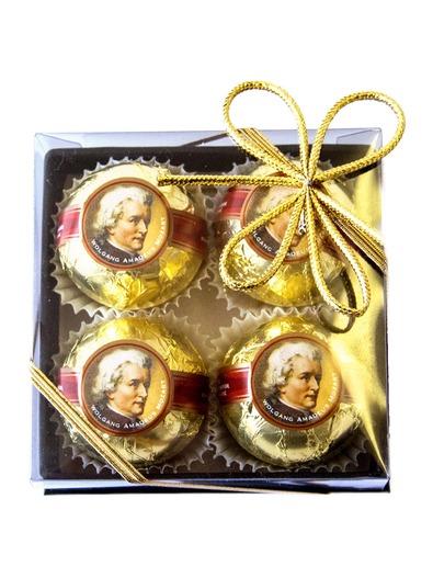 Fine Foods & Sweets > Sweets > Chocolate & Praline & Marzipan