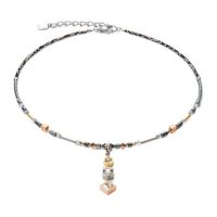 Accessories >  Jewellery >  Necklaces