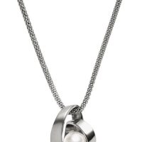 Accessories >  Jewellery >  Necklaces