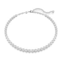 Accessories >  Jewellery >  Necklaces