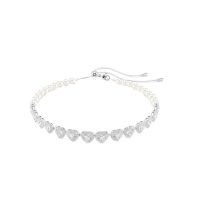 Accessories >  Jewellery >  Necklaces