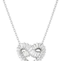 Accessories >  Jewellery >  Necklaces