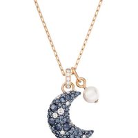 Accessories >  Jewellery >  Necklaces
